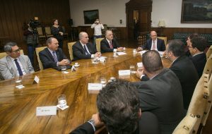 Governo do Estado estuda implantação de unidade da Fiocruz em Ribeirão Preto