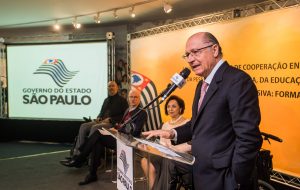 Alckmin lança curso de Ensino Médio Inclusivo para professores da rede estadual