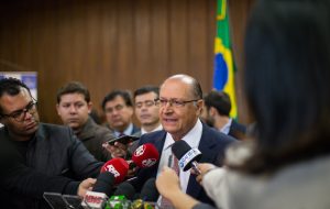 Alckmin destaca programas para contribuinte parcelar dívidas