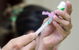 Alunos da Etec Guaianazes criam programa para gerenciar vacinas