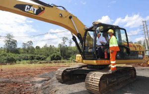 Governador acompanha início das obras da Perimetral de Itatiba