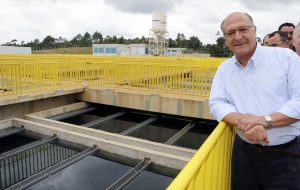 Alckmin inaugura obra que garante água para 22 milhões de pessoas