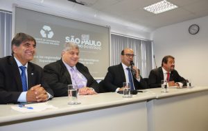 Encontro em SP aborda soluções de Portugal para gestão de resíduos sólidos