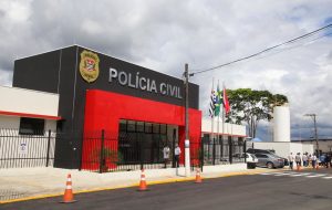 Governo paulista entrega delegacia reformada e ampliada em Ibiúna
