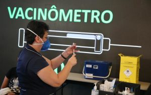 “Vacinômetro” passa a divulgar o número de vacinados por município no Estado de SP