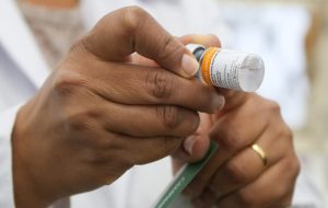 SP registra mais de 600 mil doses diárias de vacina aplicadas pelo segundo dia seguido