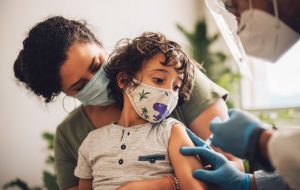 Governo apresenta plano para vacinar todas as crianças de SP em 3 semanas