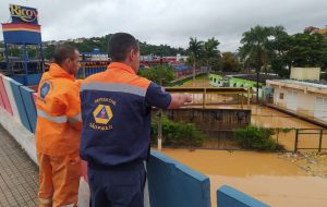 Defesa Civil de SP atualiza situação após chuvas