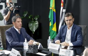 Governo do Estado reúne 50 especialistas para discutir futuro da saúde em SP