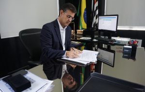 SP assina acordo com o Governo Federal que destrava licitação do Trem Intercidades