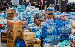 Sabesp arrecada 105 toneladas de alimentos para vítimas das chuvas no Litoral Norte