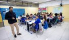 Governo de SP lança edital para concurso público que vai contratar 15 mil professores