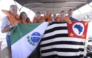 São Paulo e Paraná selam parceria para fomentar turismo na região de Angra Doce