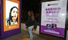 Abrigo Amigo oferece companhia e segurança a mulheres em pontos de ônibus da capital