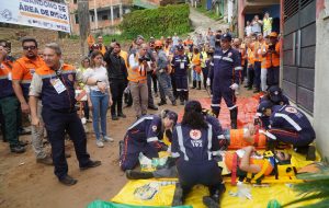 Defesa Civil: simulado de abandono de área de risco reúne 700 pessoas na Vila Sahy