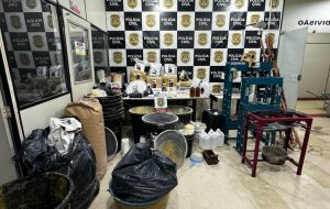 Polícia de SP fecha ‘laboratório’ de drogas e apreende 192 quilos de crack e cocaína