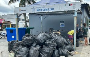 Mar Sem Lixo: pescadores de camarão retiram 6 toneladas de lixo do oceano