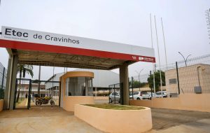 Governo de SP amplia acesso a ensino profissional com Etec em Cravinhos
