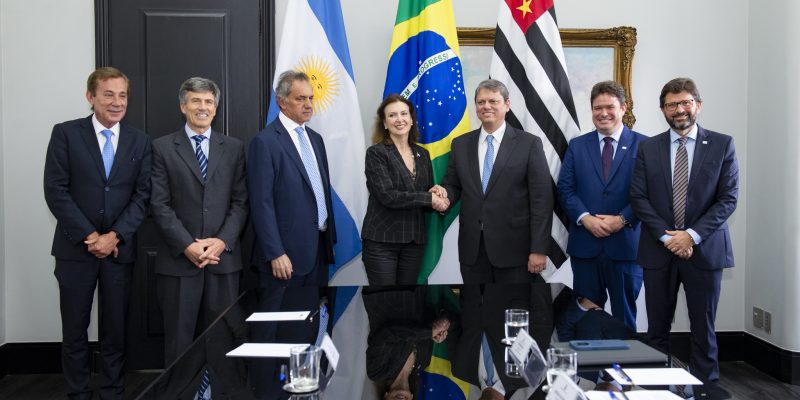 Governador e ministra argentina discutem projetos e reforço de comércio bilateral
